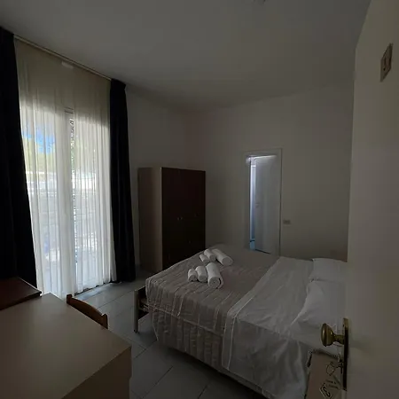 Bianca Orchidea Riccione