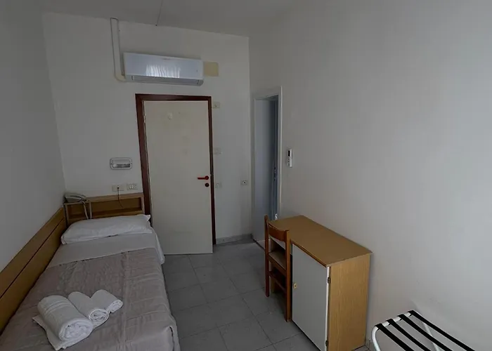 Bianca Orchidea Riccione